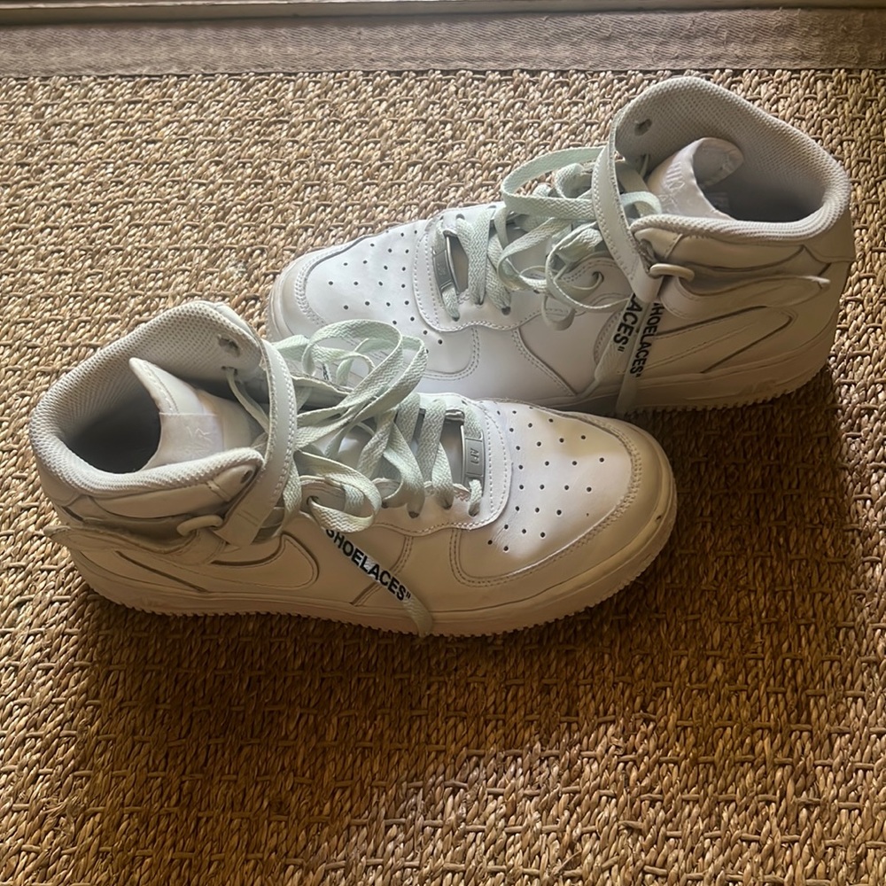 Nike Air Force Mid